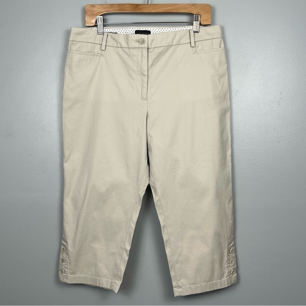 Talbots Perfect Skimmer cotton blend khaki capri pants, size 12 petite.